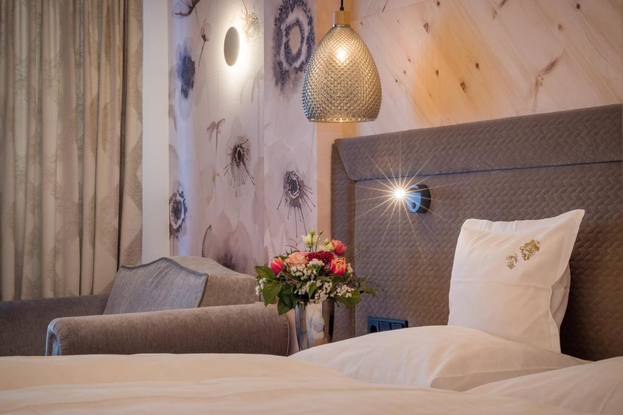 Hotel St. Georg ไมย์อาโฮเฟิน ภายนอก รูปภาพ