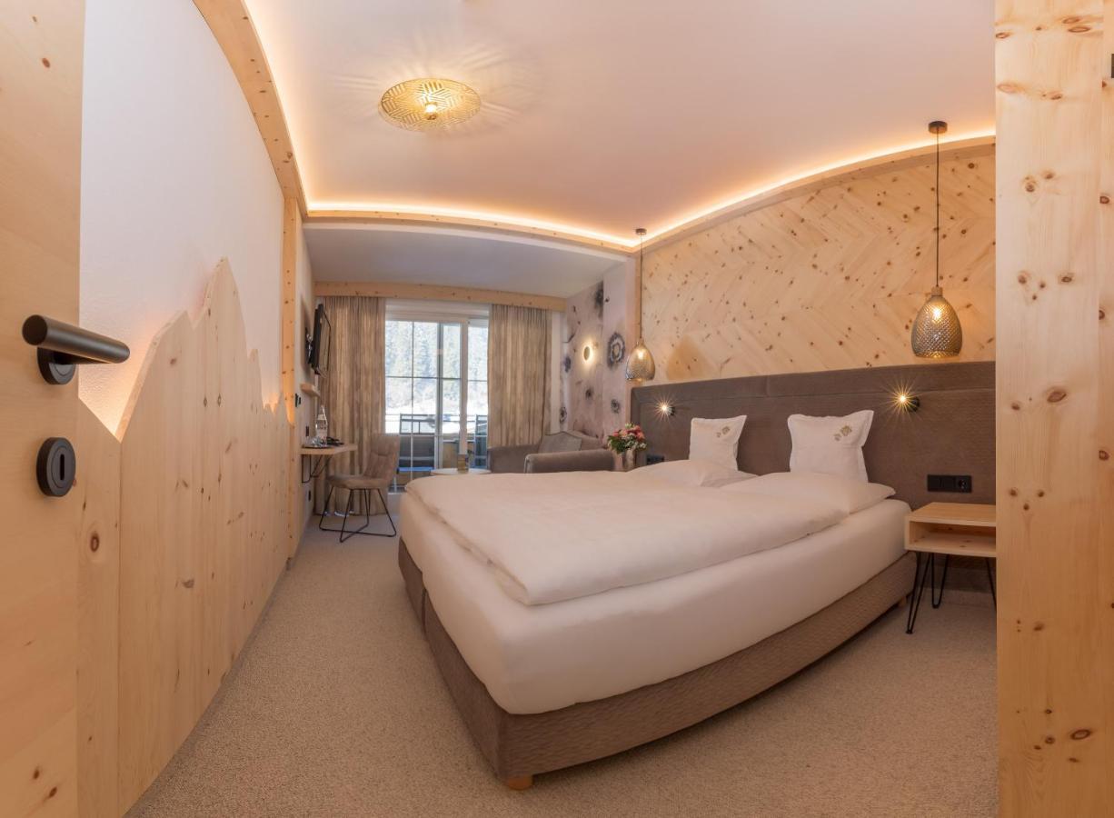 Hotel St. Georg ไมย์อาโฮเฟิน ภายนอก รูปภาพ